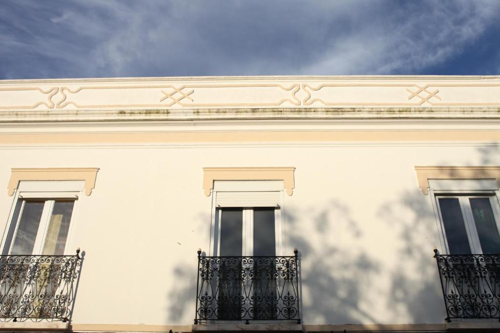 Com Alma Hostel Evora Ngoại thất bức ảnh